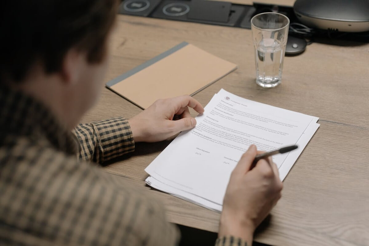 Form 8938 vs FBAR: 5 Critical Differences Explained