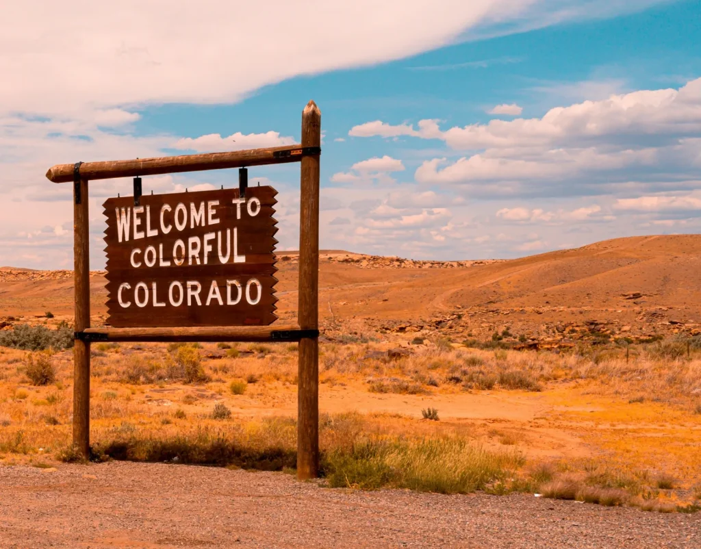 Welcome to Colorful Colorado sign